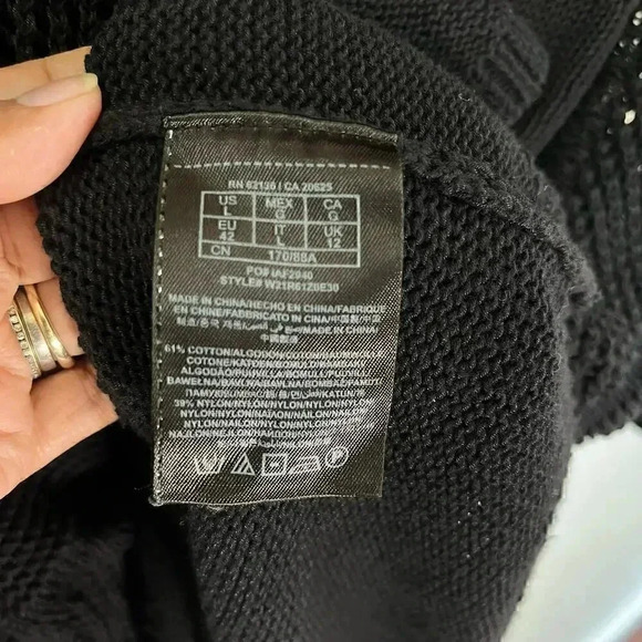 GUESS Women's‎ Black Sheer Open Knit Pullover Sweater Size Large - Picture 6 of 7